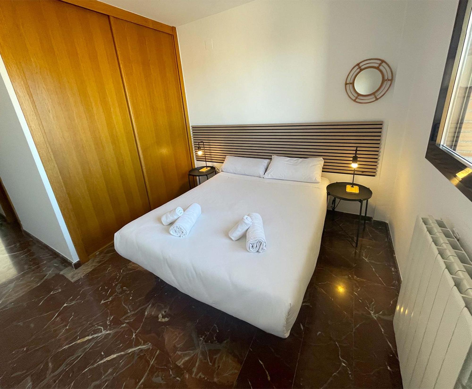 Apartamentos El Pilar Suites 3000 ซาราโกซา ภายนอก รูปภาพ