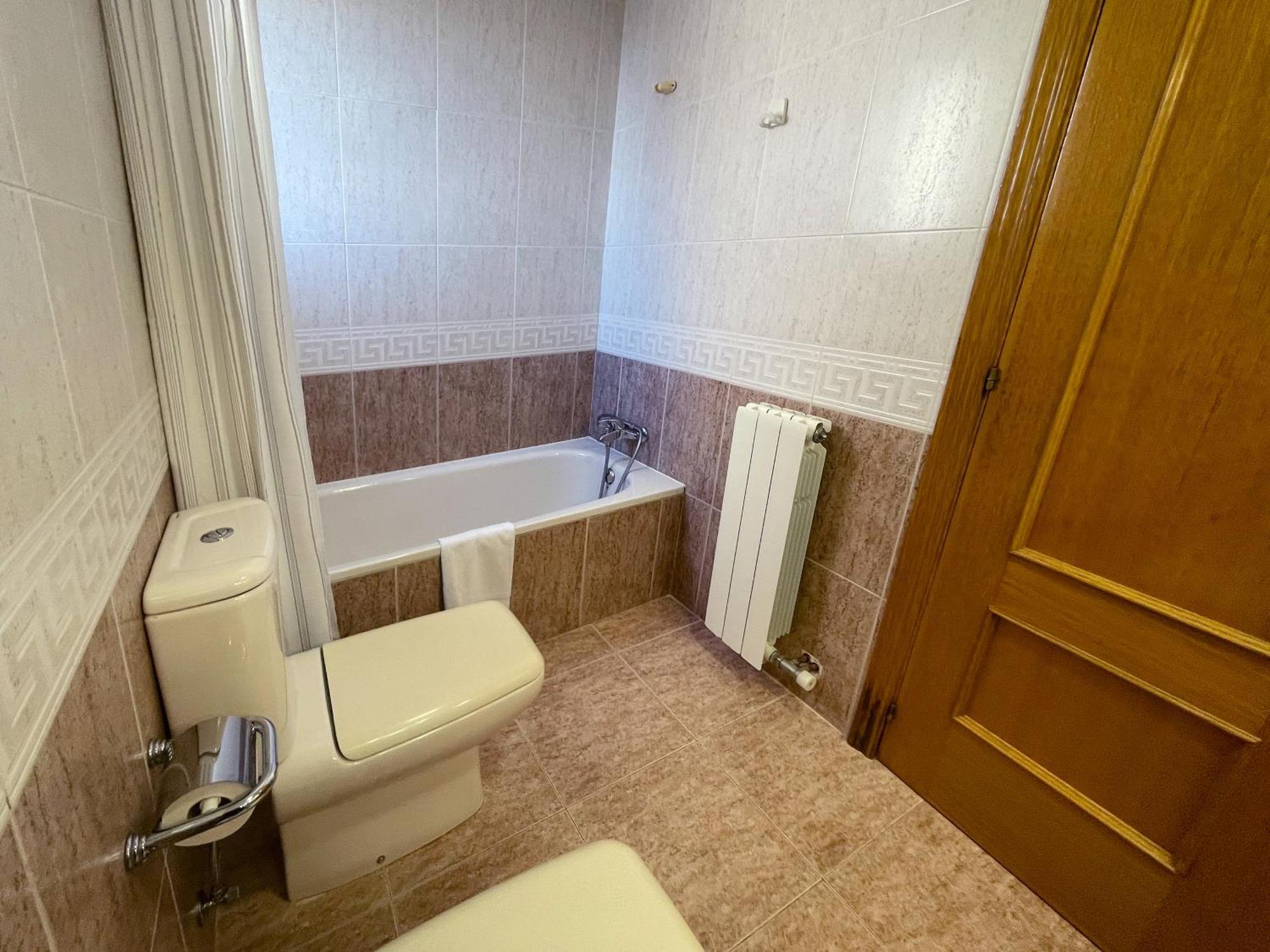 Apartamentos El Pilar Suites 3000 ซาราโกซา ภายนอก รูปภาพ